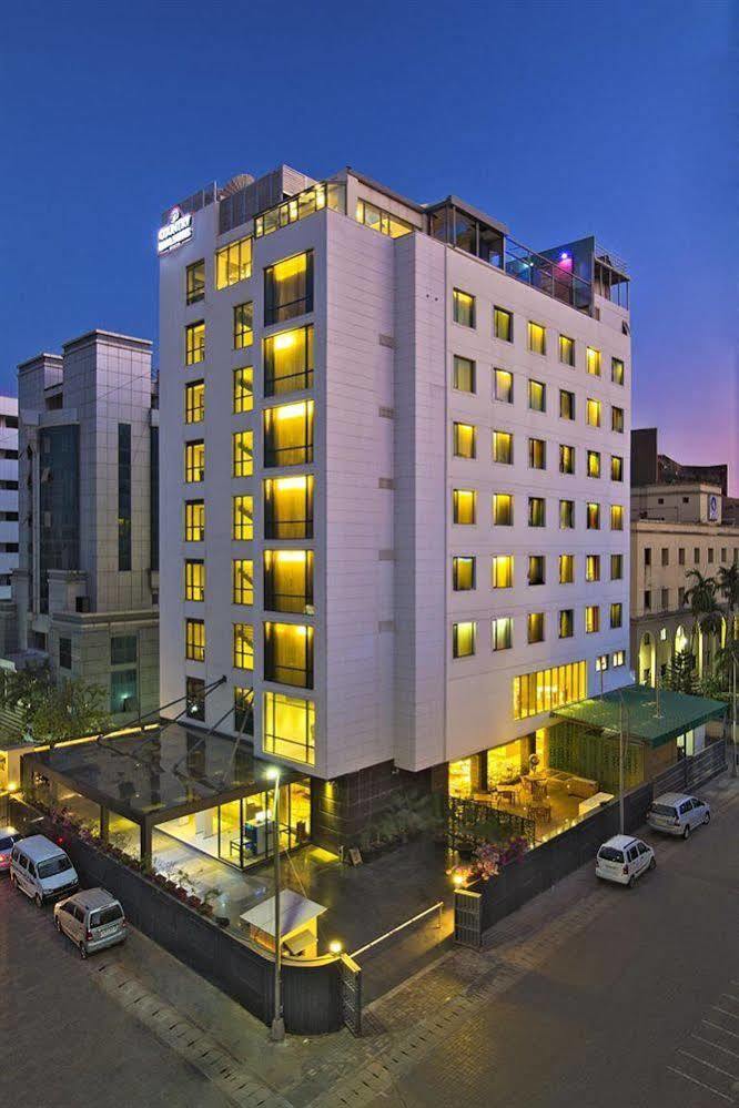 Country Inn Panjim Goa Panaji Buitenkant foto